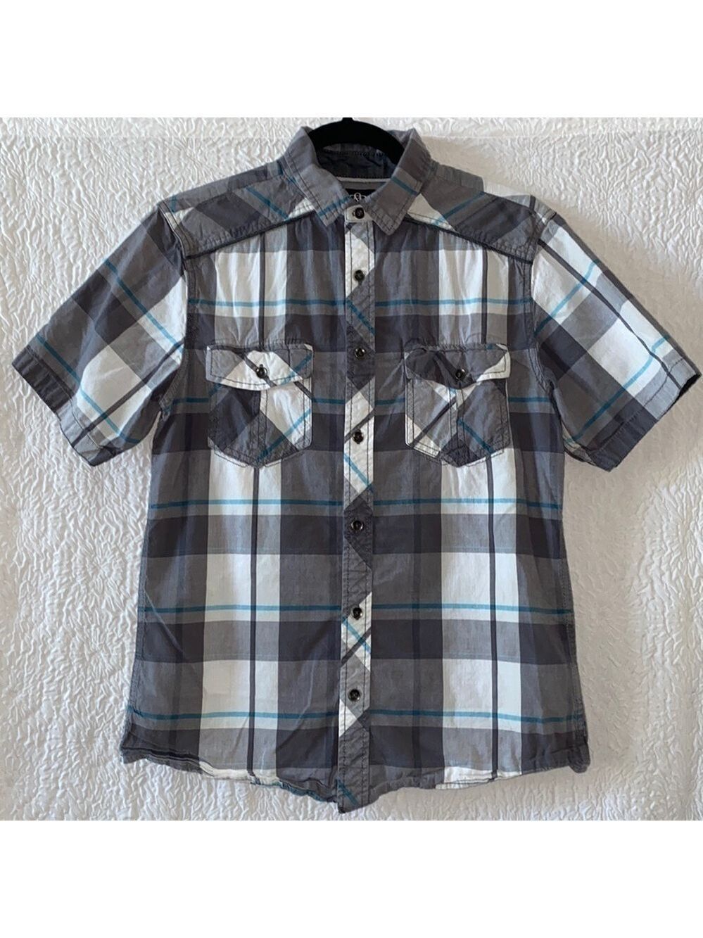 Rock & Republic Plaid Short Sleeve Button Down Shirt